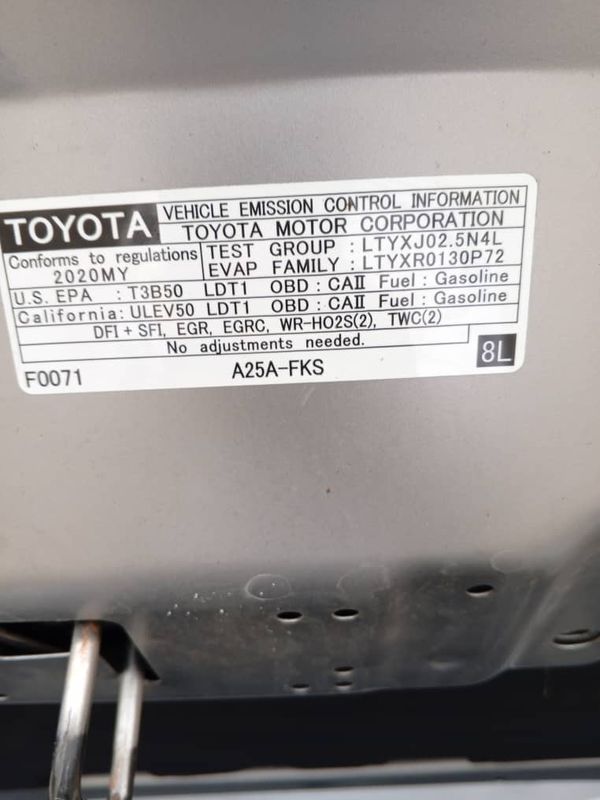 Thumbnail 5 of 2020 Toyota RAV4 XLE